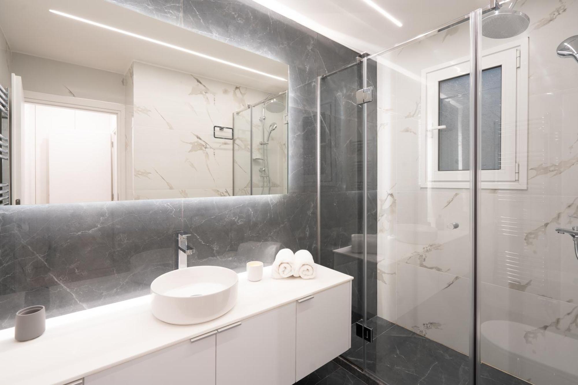 Exclusive And Deluxe Apartment In Athens City Ngoại thất bức ảnh