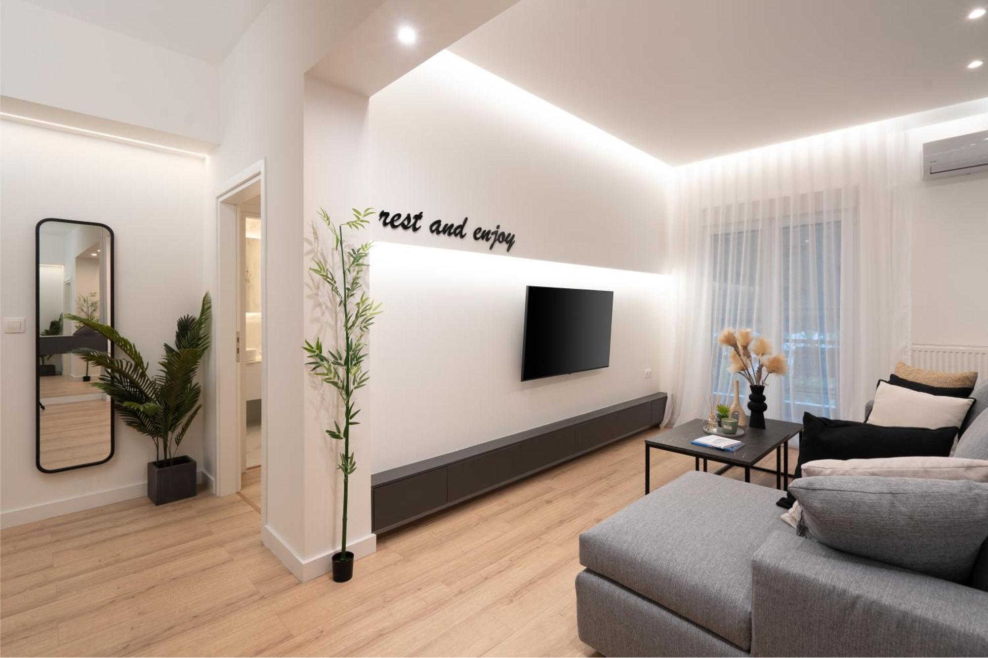 Exclusive And Deluxe Apartment In Athens City Ngoại thất bức ảnh