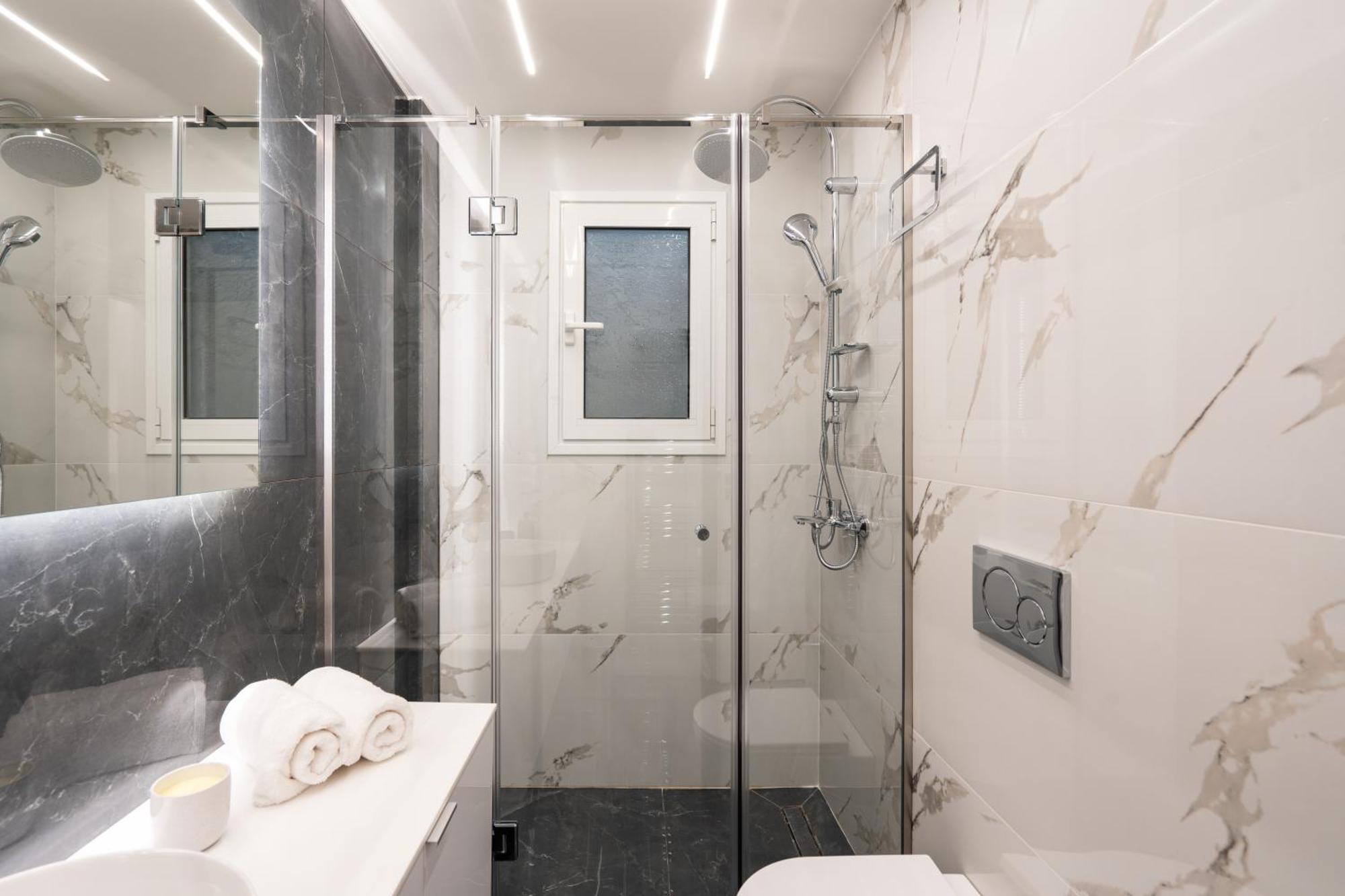 Exclusive And Deluxe Apartment In Athens City Ngoại thất bức ảnh